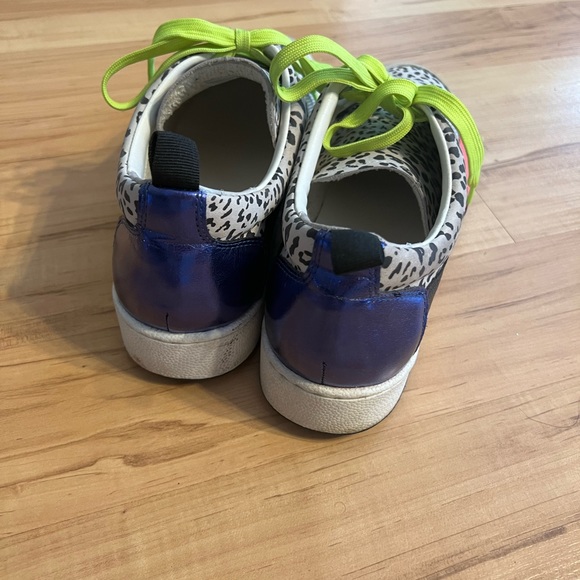 Steve Madden - PRICE DROP - Picture 4 of 4